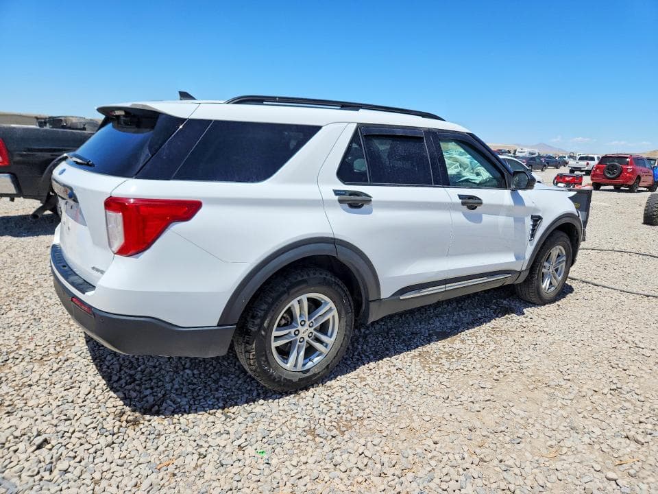 2023 FORD EXPLORER XLT 3