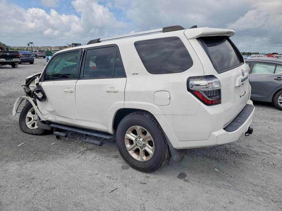 2020 TOYOTA 4RUNNER SR5 2
