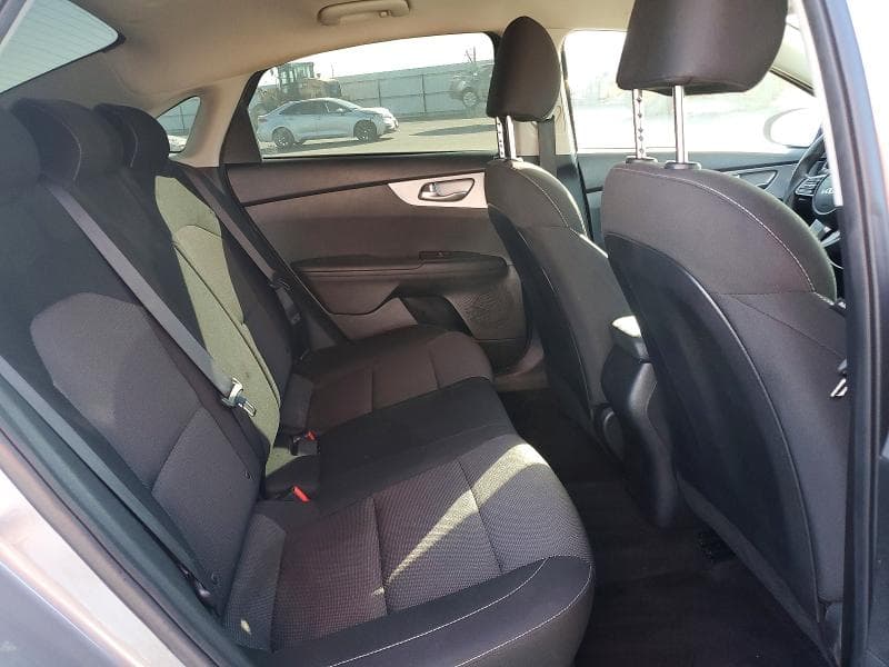2024 KIA FORTE LXS 10