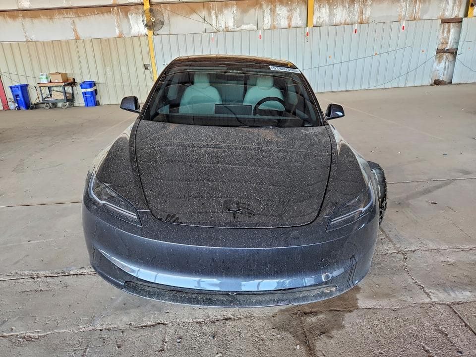 2026 TESLA MODEL 3 5
