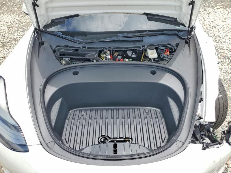 2023 TESLA MODEL 3 11