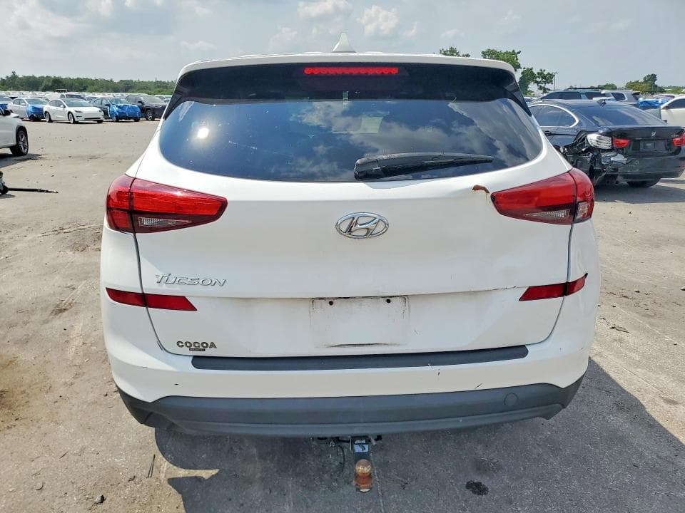 2021 HYUNDAI TUCSON SE 6