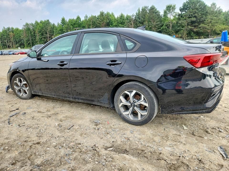 2021 KIA FORTE LXS 2