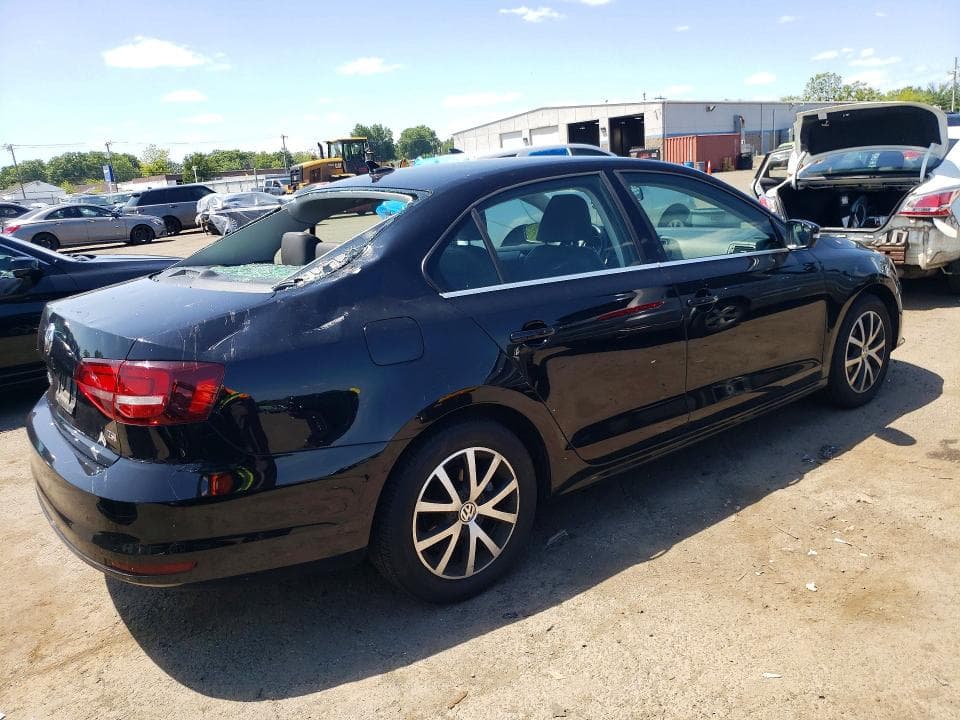 2017 VOLKSWAGEN JETTA SE 3