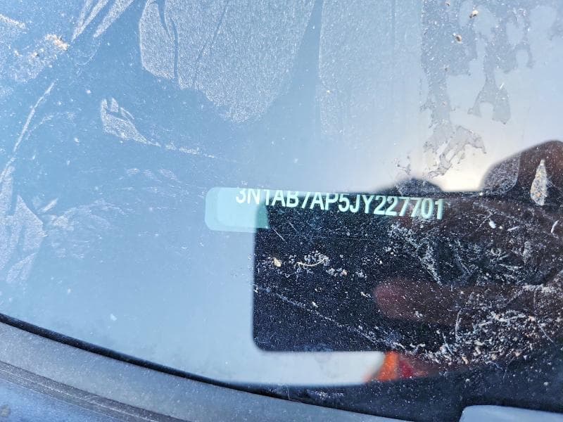 2018 NISSAN SENTRA S 12