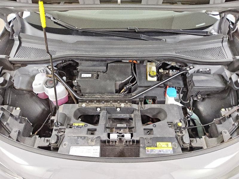 2021 VOLKSWAGEN ID.4 PRO 12