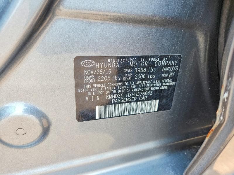2017 HYUNDAI ELANTRA GT BASE 12