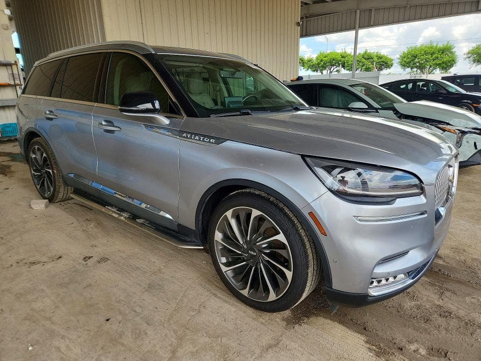 2020 LINCOLN AVIATOR RESERVE 4