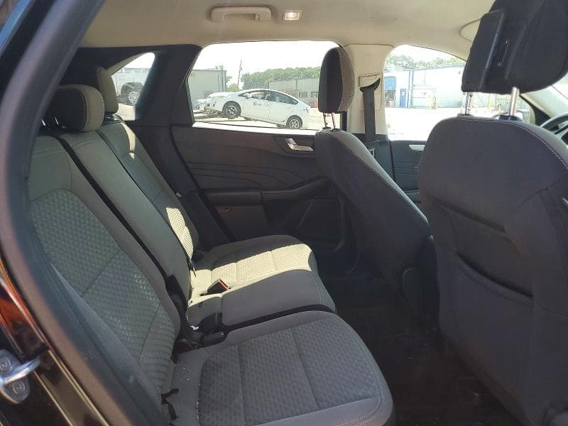 2021 FORD ESCAPE SE 11