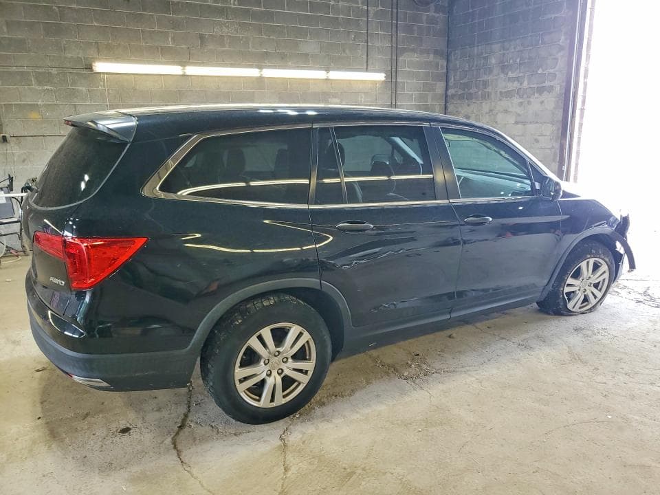 2018 HONDA PILOT LX 3