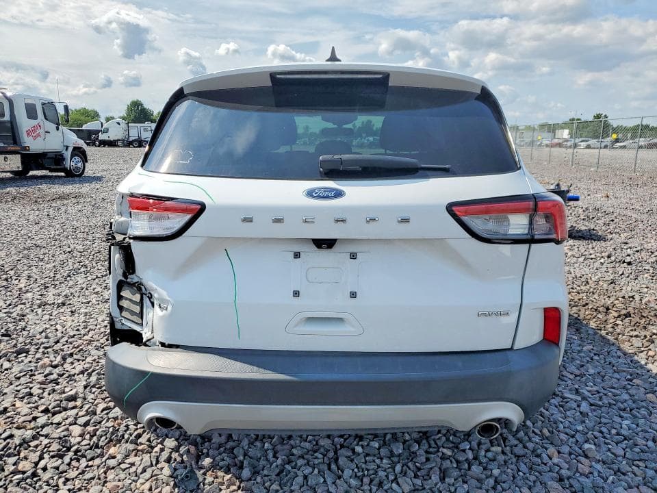 2021 FORD ESCAPE SE 6