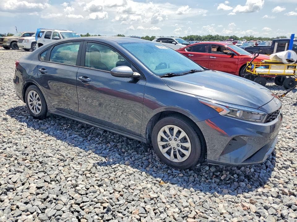 2024 KIA FORTE LX 4