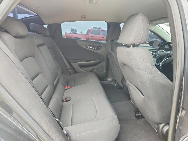 2017 CHEVROLET MALIBU LS 10
