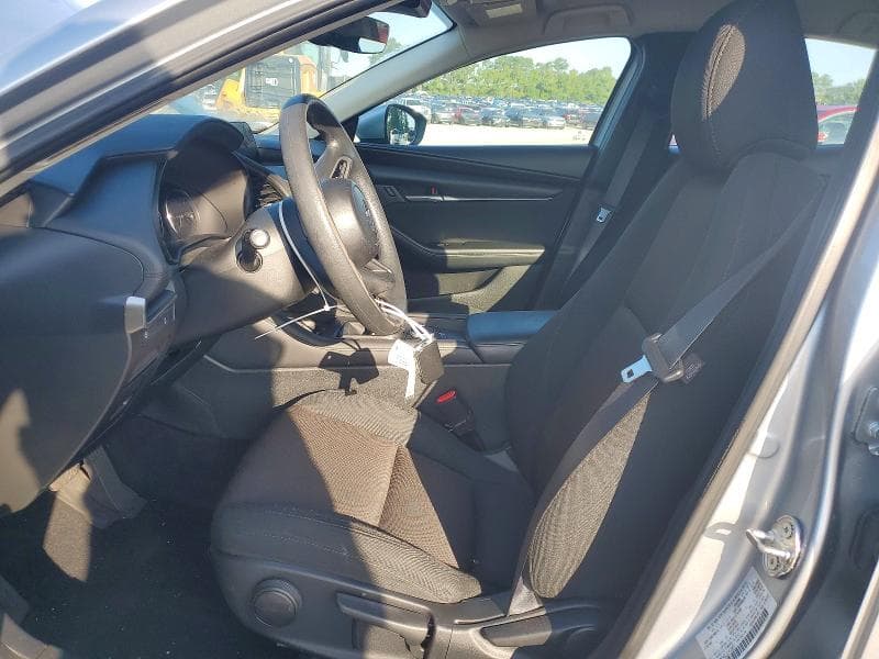 2020 MAZDA 3 7