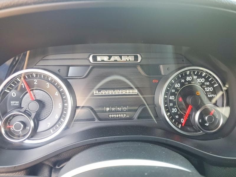 2019 RAM 1500 LARAMIE 9
