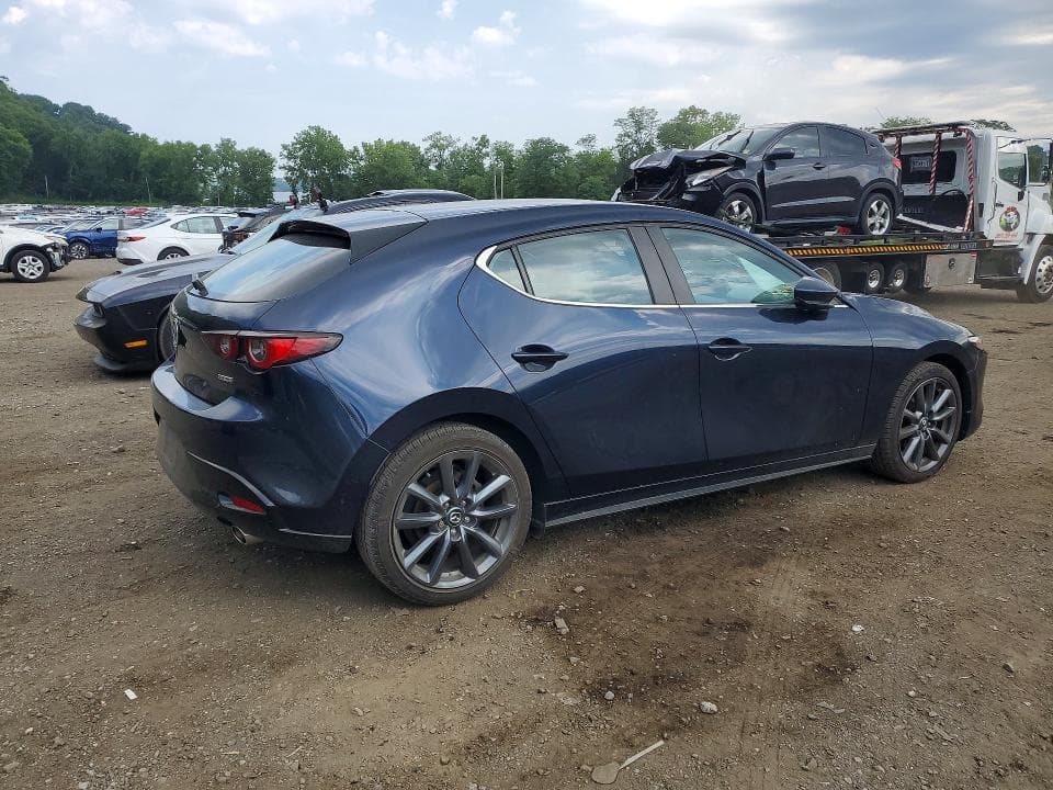 2022 MAZDA 3 PREFERRED 3