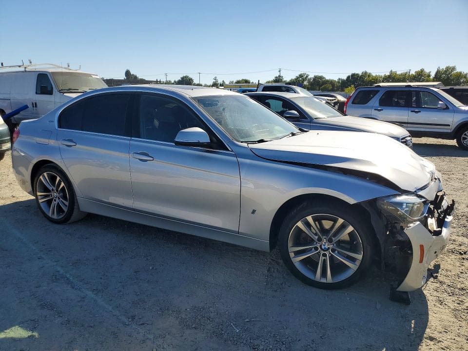 2017 BMW 330E 4