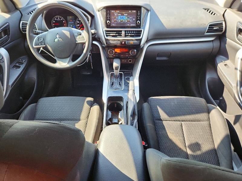2020 MITSUBISHI ECLIPSE CROSS ES 8