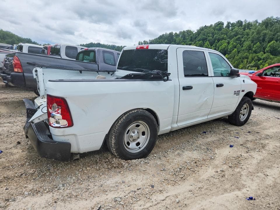 2023 RAM 1500 CLASSIC TRADESMAN 3