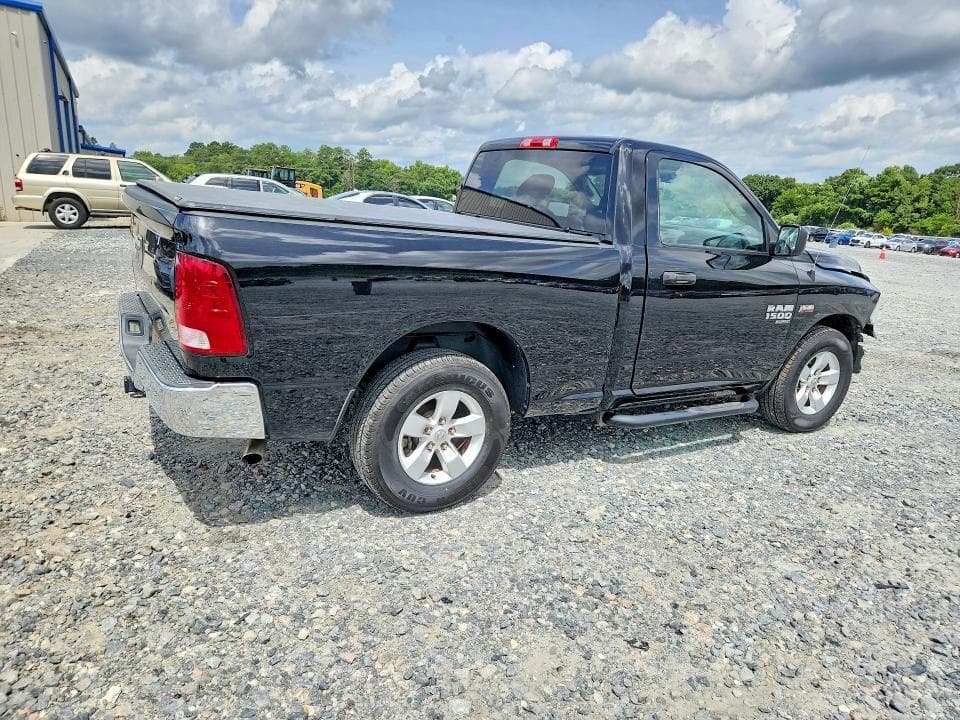 2021 RAM 1500 CLASSIC TRADESMAN 3