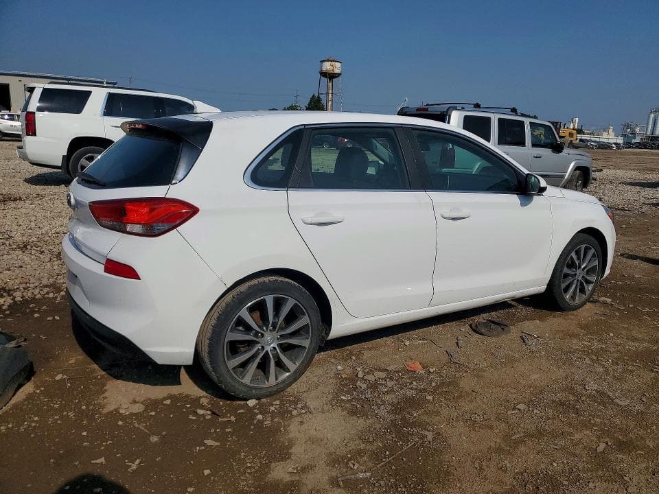 2018 HYUNDAI ELANTRA GT BASE 3