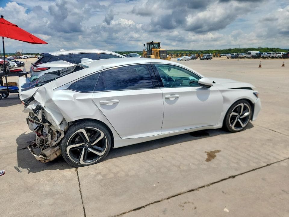 2020 HONDA ACCORD SPORT 3
