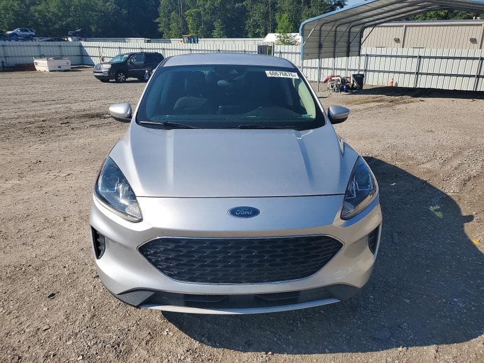 2020 FORD ESCAPE SE 5