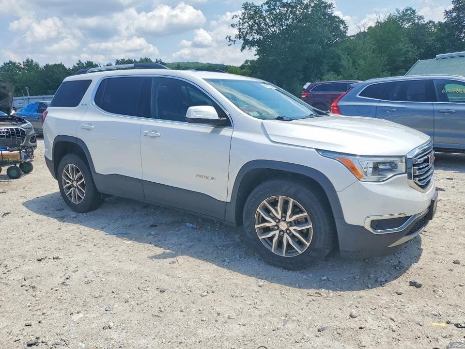 2017 GMC ACADIA SLE 4