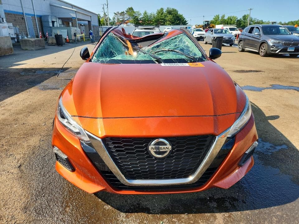 2019 NISSAN ALTIMA SR 5