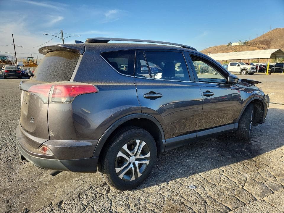 2017 TOYOTA RAV4 LE 3