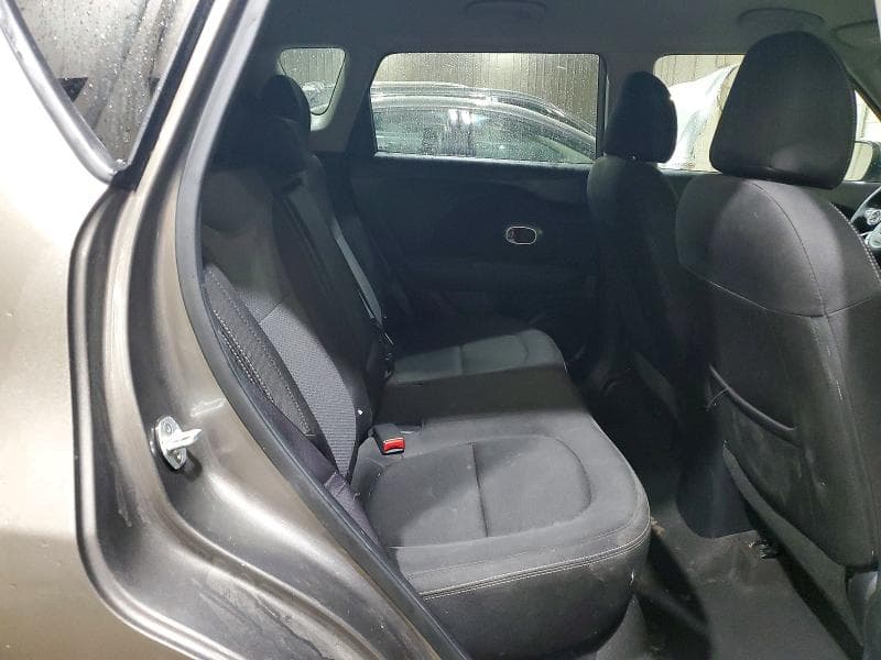 2018 KIA SOUL + 11