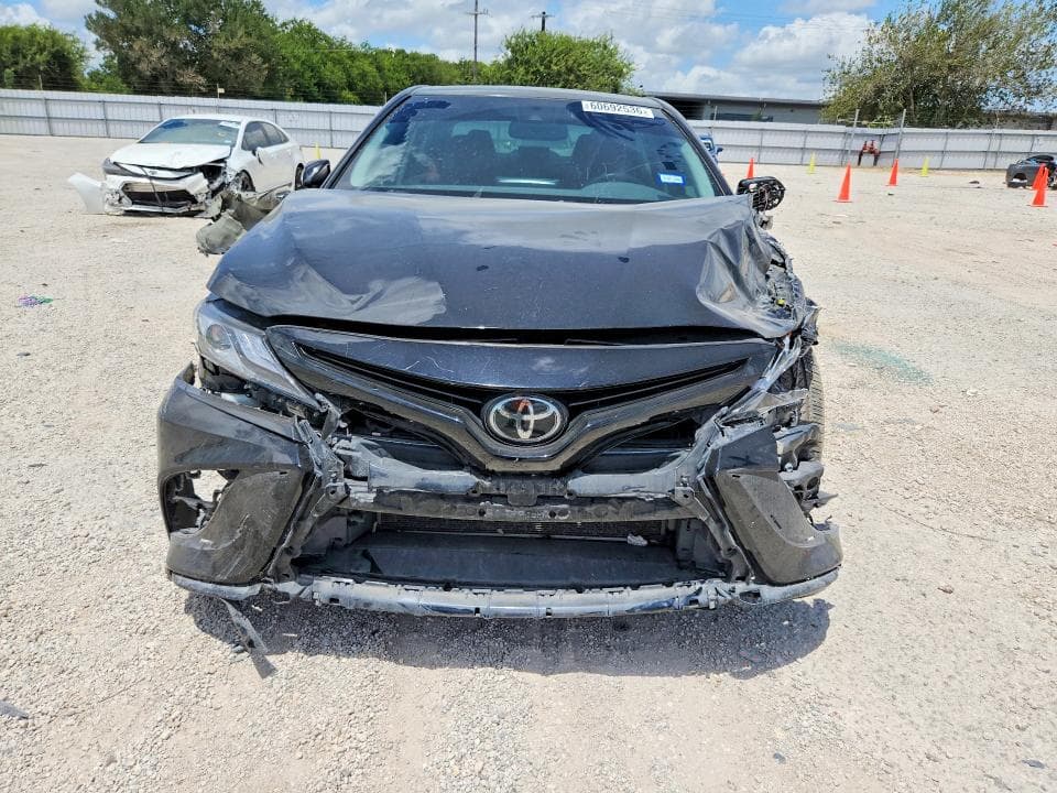 2022 TOYOTA CAMRY XSE 5