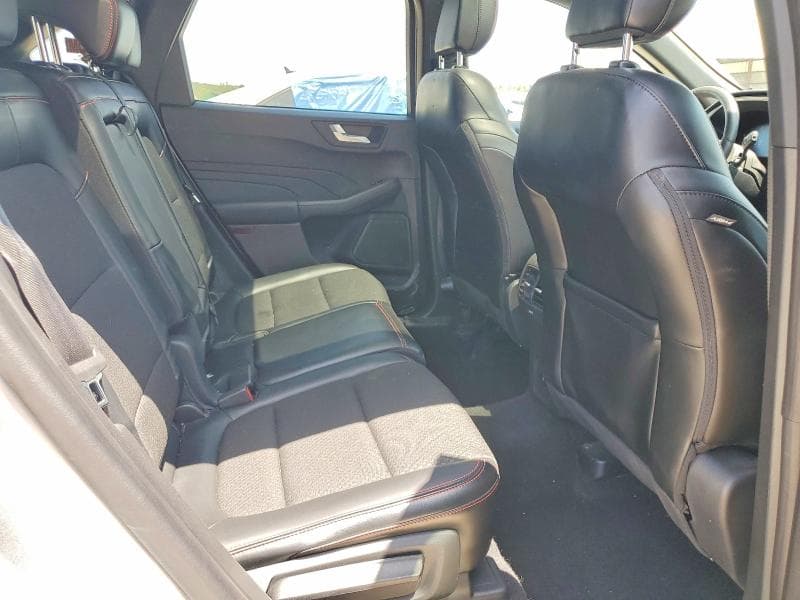 2024 FORD ESCAPE ST LINE 11