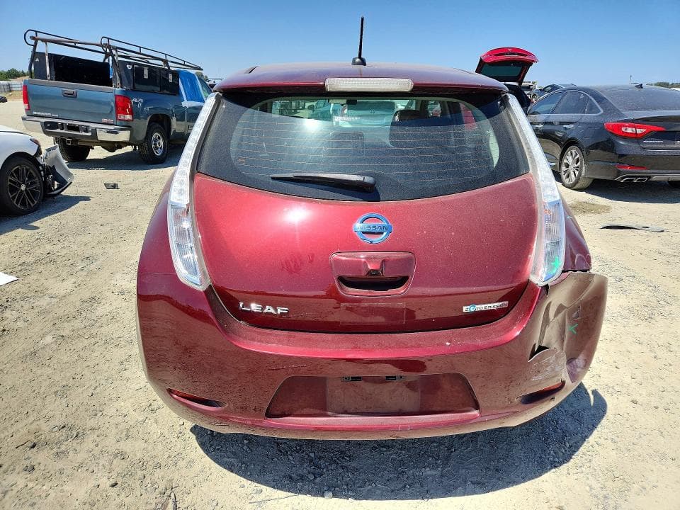 2017 NISSAN LEAF SV 6