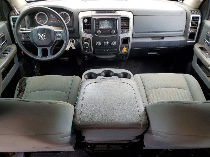 2019 RAM 1500 CLASSIC SLT 8