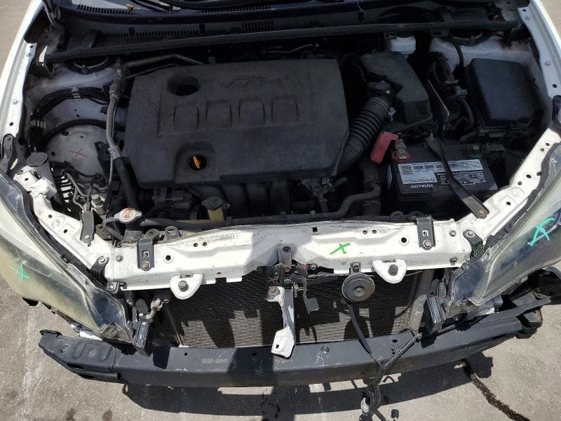 2019 TOYOTA COROLLA SE 11