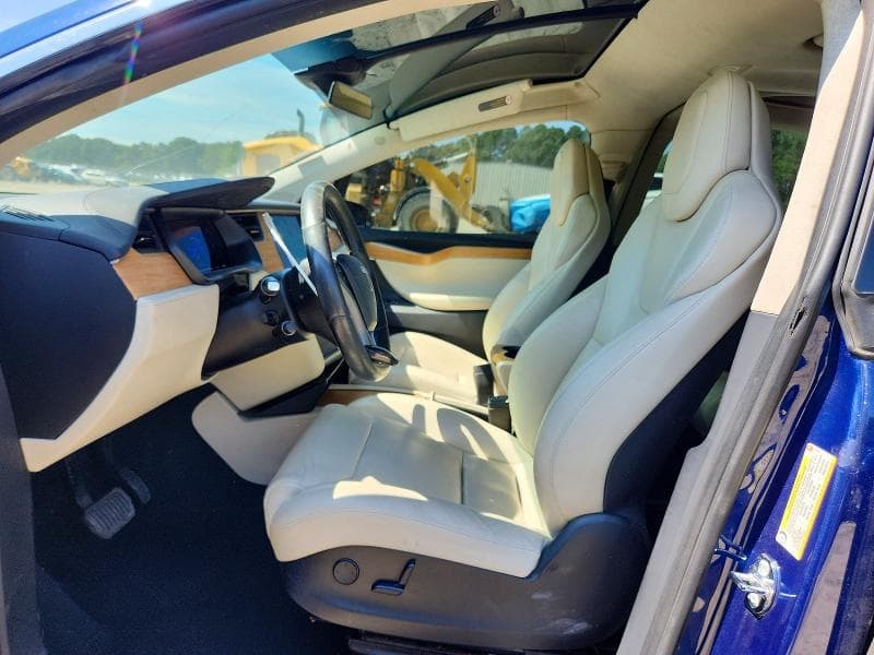 2019 TESLA MODEL X 7
