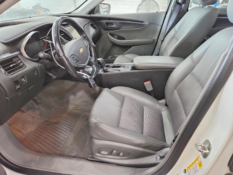 2017 CHEVROLET IMPALA LT 7