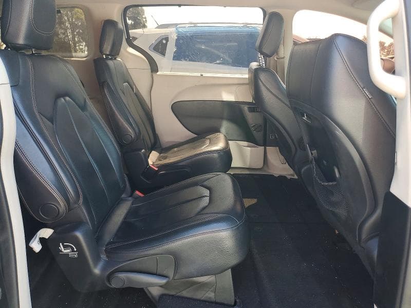 2018 CHRYSLER PACIFICA TOURING L 11