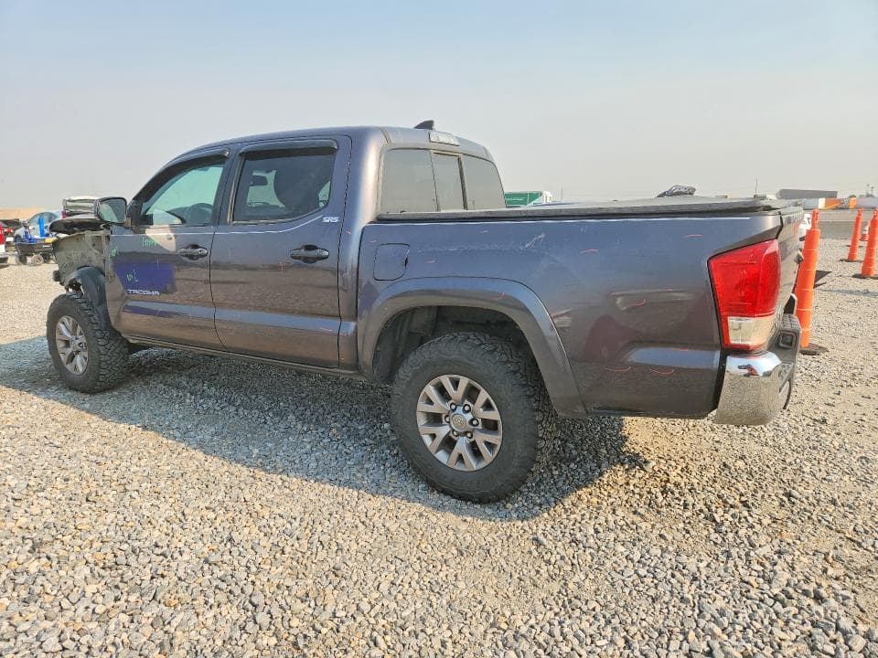 2017 TOYOTA TACOMA SR5 V6 2