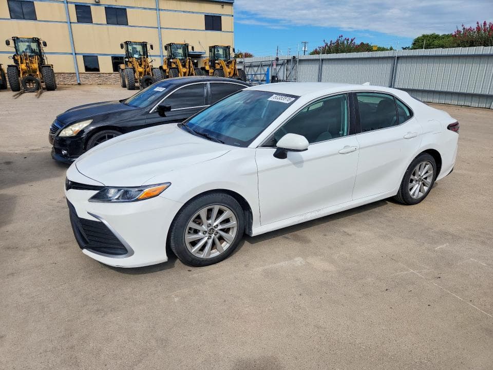 2021 TOYOTA CAMRY LE - 1