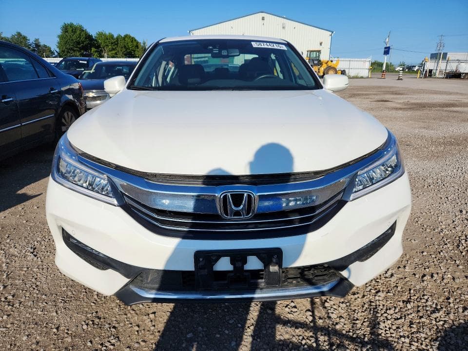2017 HONDA ACCORD EX 5