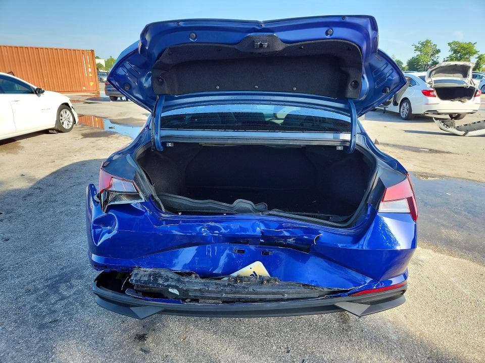 2023 HYUNDAI ELANTRA SEL 6
