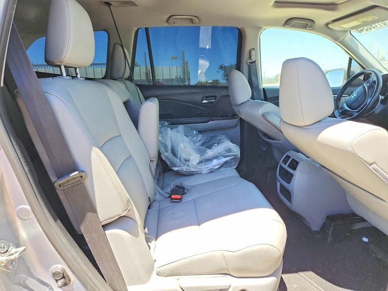 2017 HONDA PILOT EXL 11