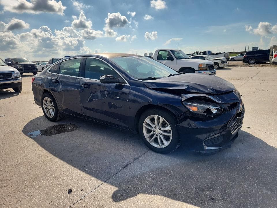 2017 CHEVROLET MALIBU LT 4