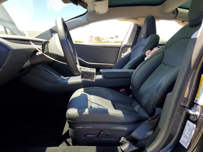 2026 TESLA MODEL 3 7