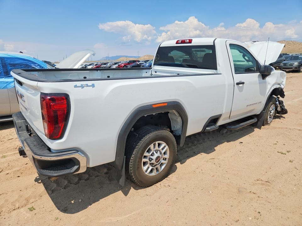 2024 GMC SIERRA K2500 HEAVY DUTY 3