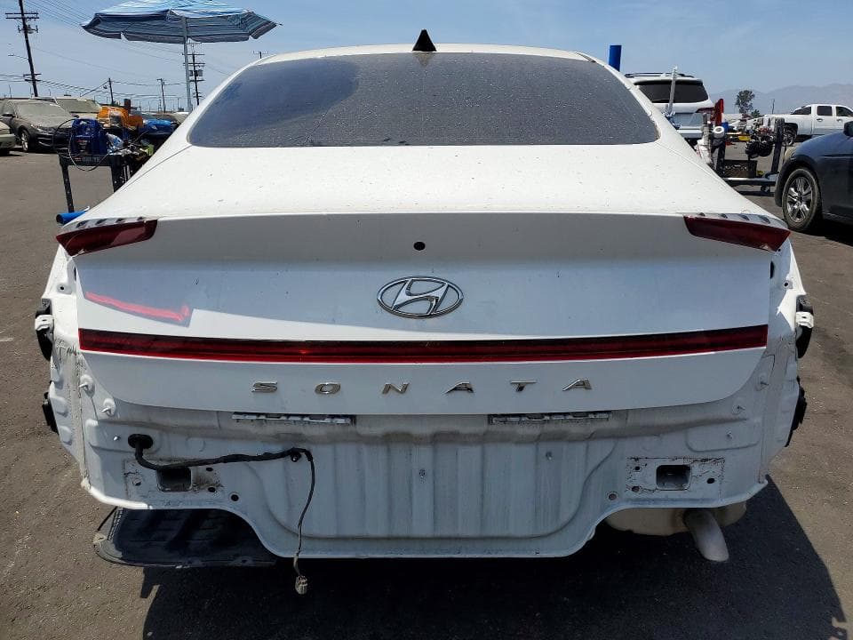 2021 HYUNDAI SONATA SE 6