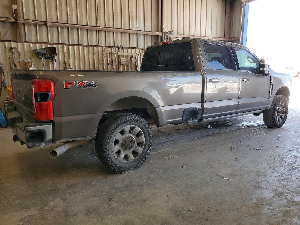 2023 FORD F350 SUPER DUTY 3
