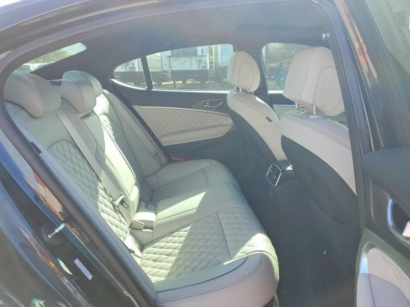 2025 GENESIS G70 3.3T SPORT PRESTIGE 10